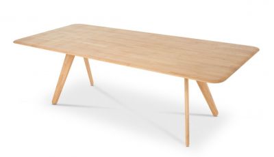 Heller Slab Tisch von Tom Dixon aus Eichenholz mit abgerundeten Kanten und Beinen.